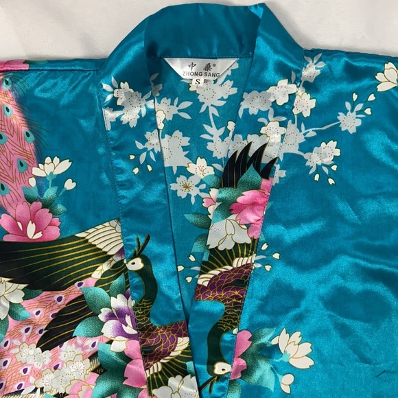 Zhong Sang 100% Satin Silky Kimono Duster Robe Open Front Floral Peacock Design - Picture 12 of 14